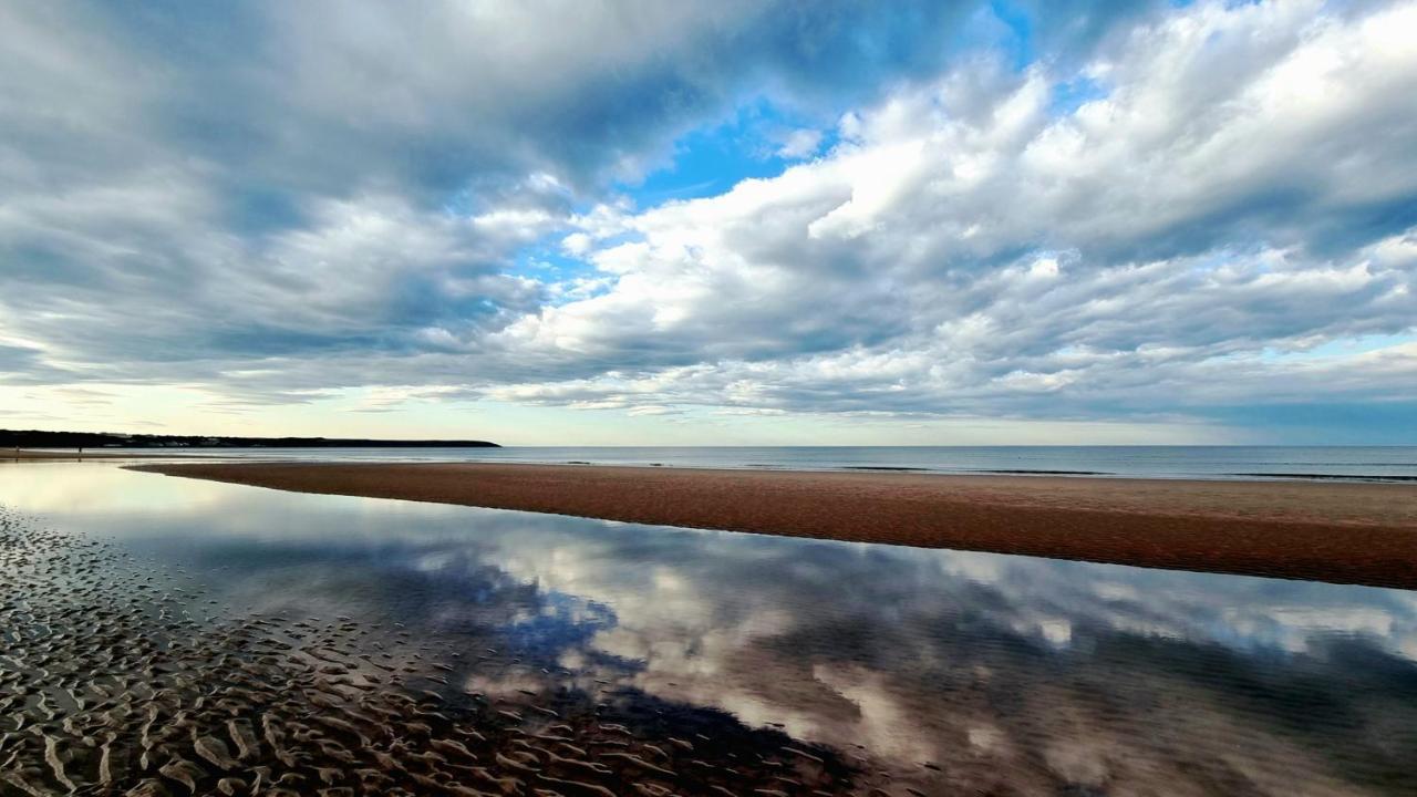 Echo Beach Файлі Екстер'єр фото
